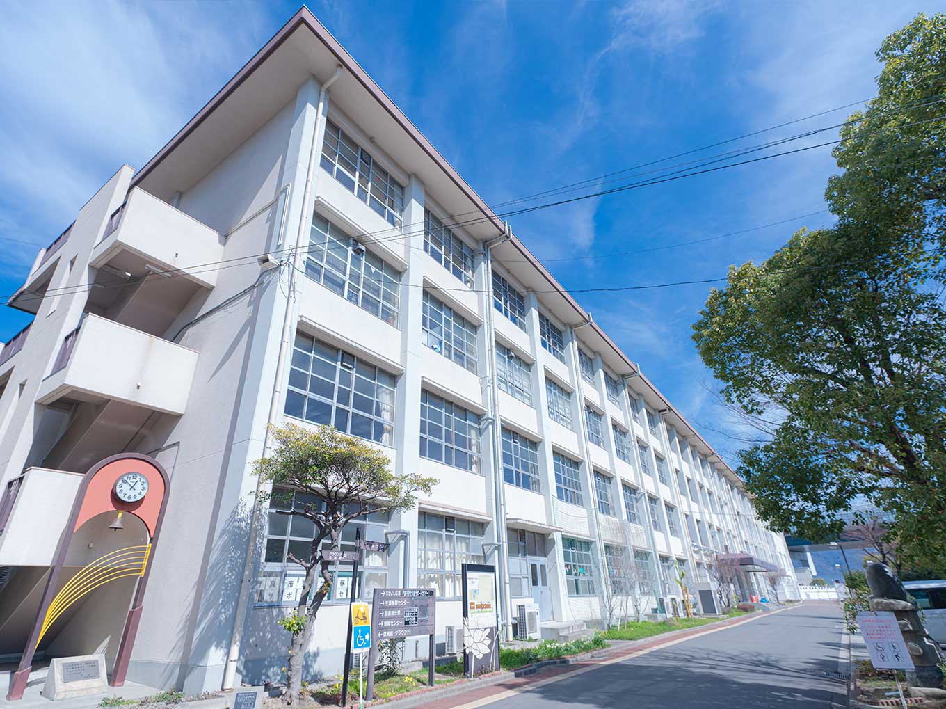 門真市民プラザ