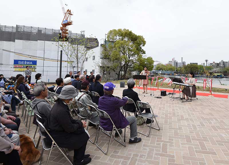 木津川遊歩空間「トコトコダンダン」